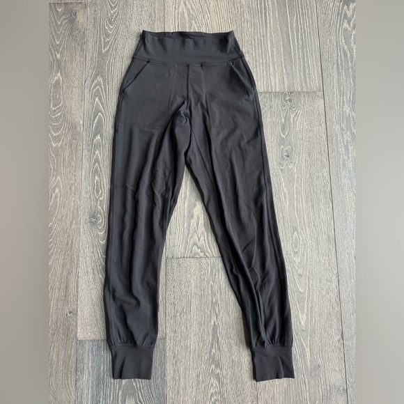lululemon athletica Pants - Lululemon Align Jogger *28" in Black Size 2
